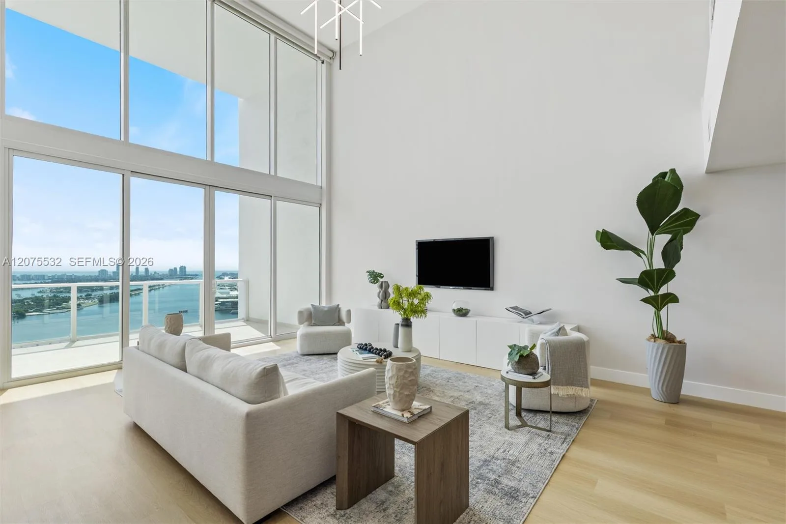 1040 Biscayne Blvd # 3403, Miami, FL 33132 photo 9