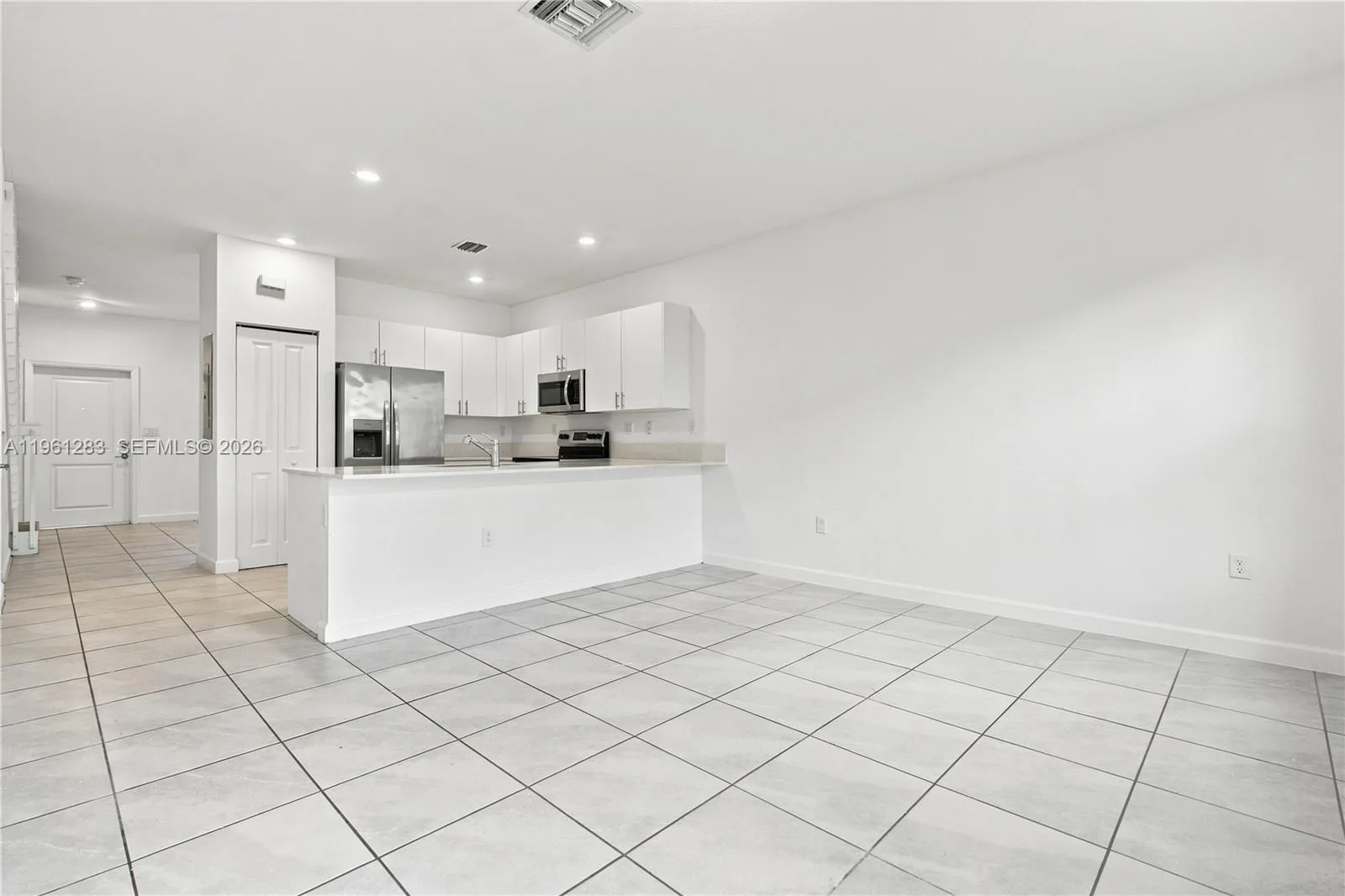 11831 SW 246th Ter, Homestead, FL 33032 photo 9