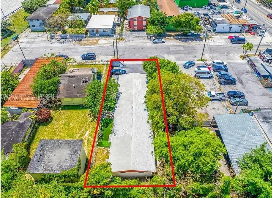 669 NW 28th St # 4, Miami, FL 33127 photo 3