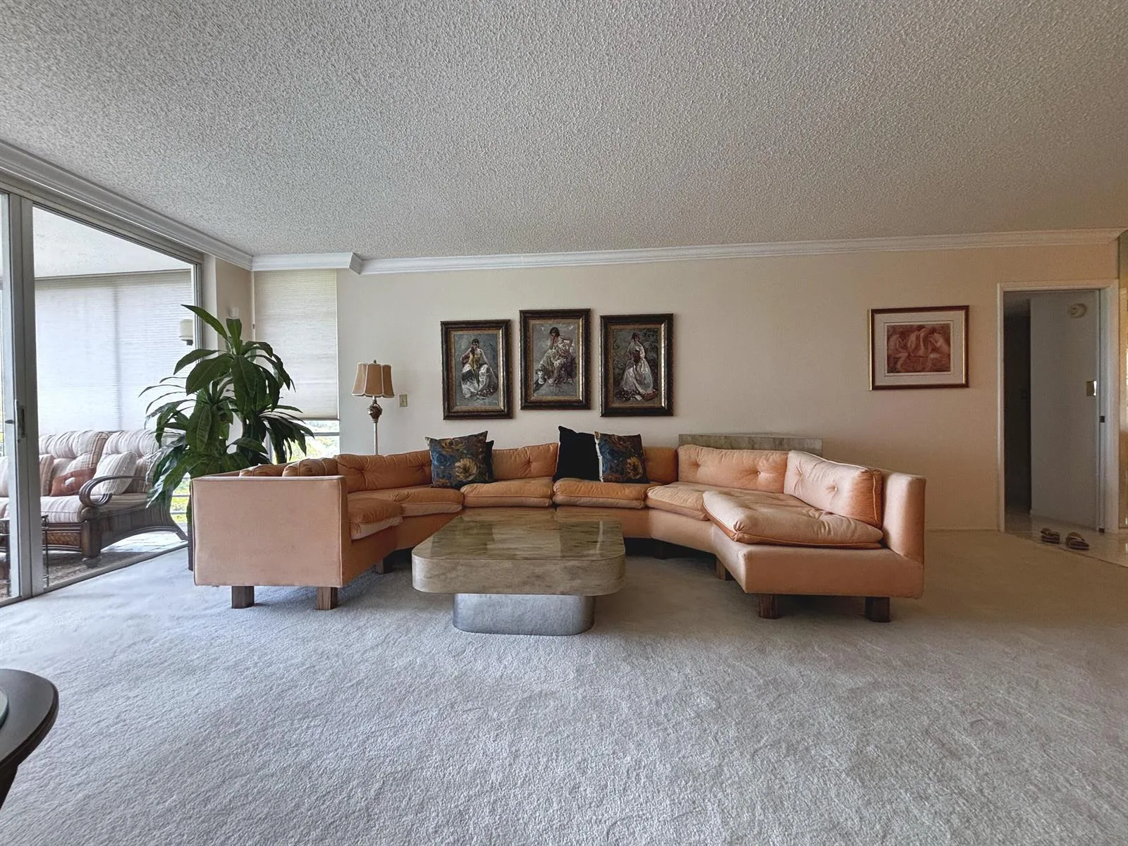3930 OAKS CLUBHOUSE Drive # 506, Pompano Beach, FL 33069