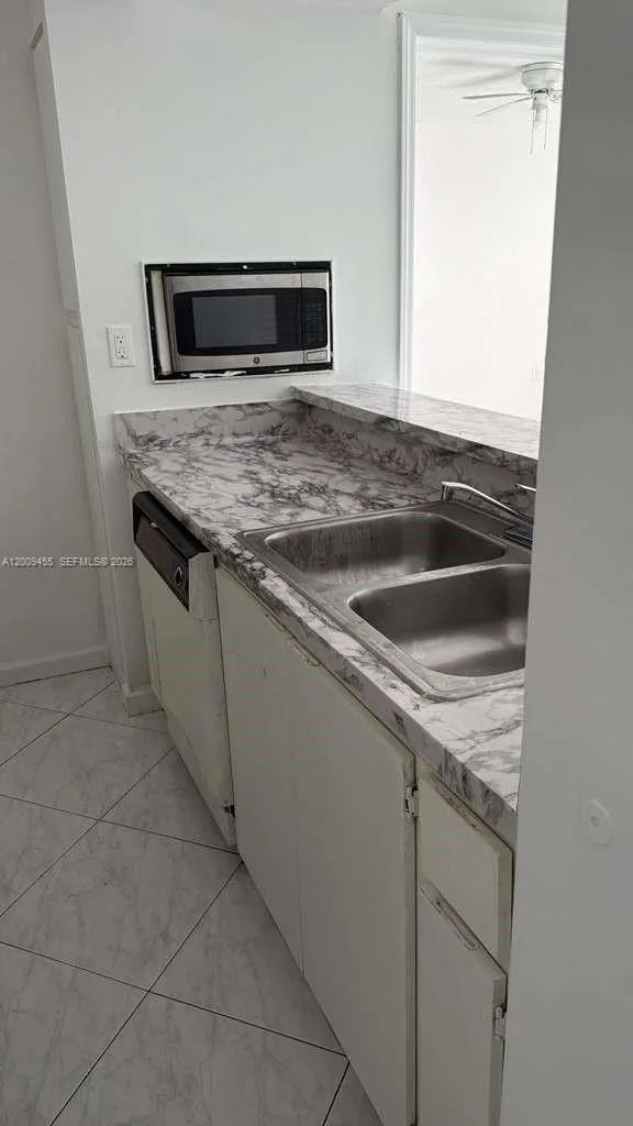 6995 NW 186th St # E507, Hialeah, FL 33015 — zdjęcie 3