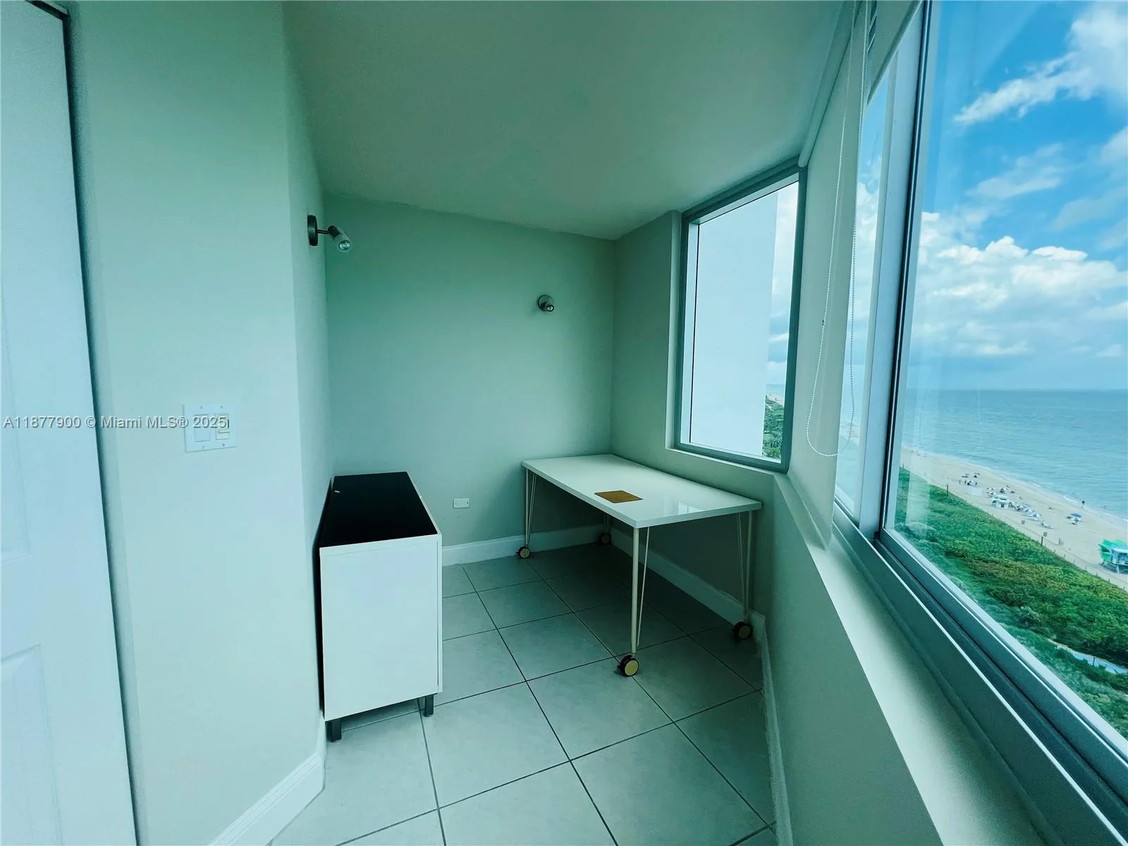 7135 Collins Ave # 1406, Miami Beach, FL 33141 photo 13