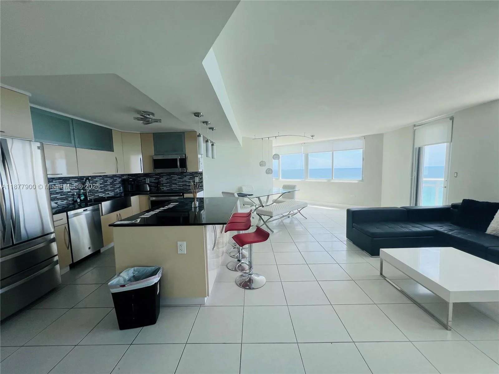 7135 Collins Ave # 1406, Miami Beach, FL 33141 photo 2