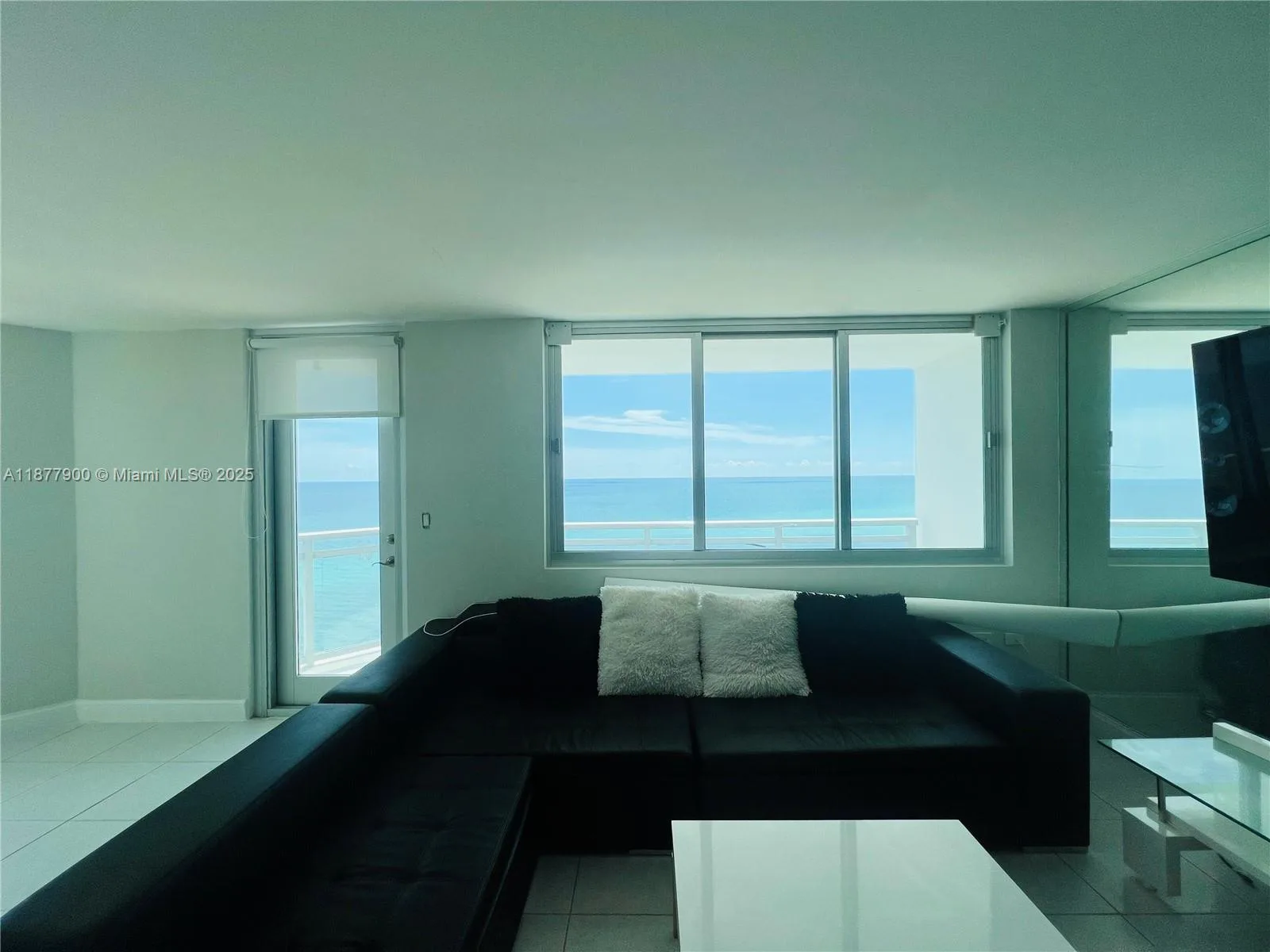 7135 Collins Ave # 1406, Miami Beach, FL 33141 photo 4