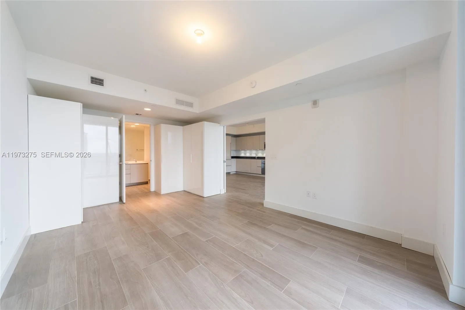 1010 Brickell Ave # 2908, Miami, FL 33131 photo 5