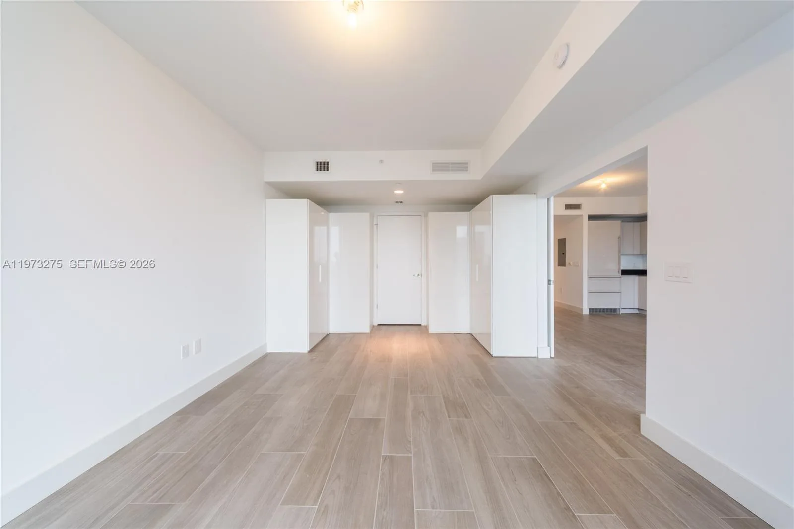 1010 Brickell Ave # 2908, Miami, FL 33131 photo 6