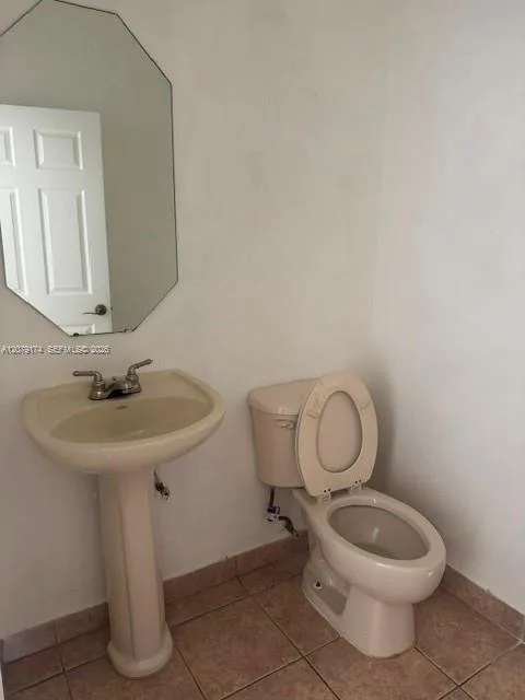 3632 NW 30th Ct # 10F, Lauderdale Lakes, FL 33311 photo 7