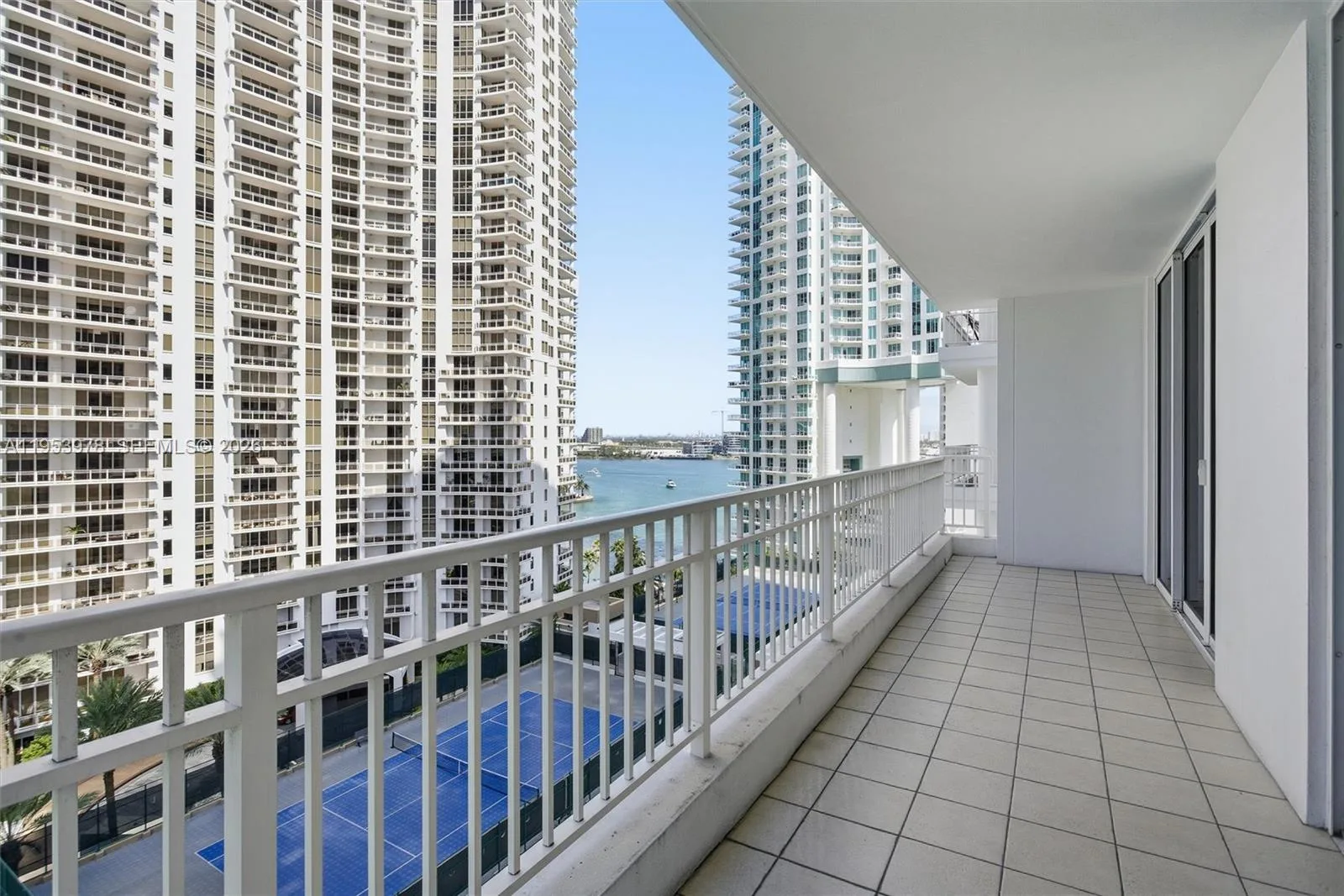 801 Brickell Key Blvd # 1404, Miami, FL 33131 photo 2