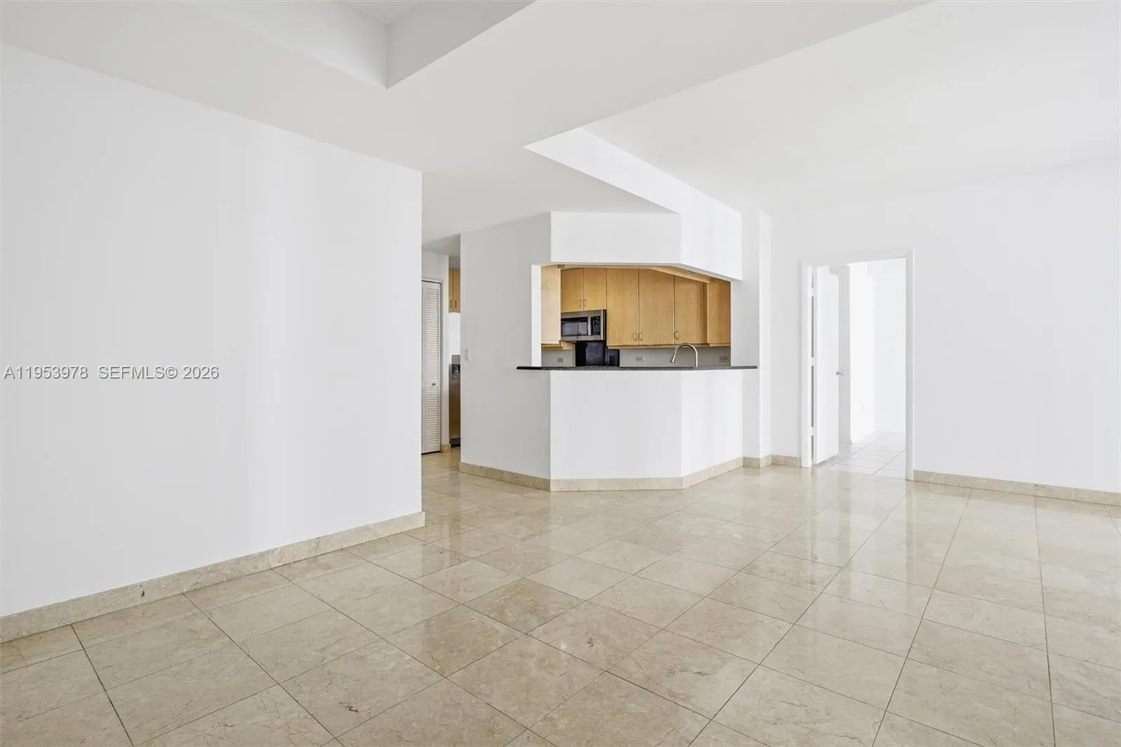 801 Brickell Key Blvd # 1404, Miami, FL 33131 photo 4