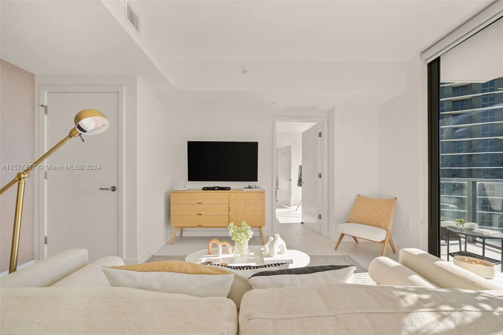 501 NE 31st St # 2209, Miami, FL 33137 photo 4
