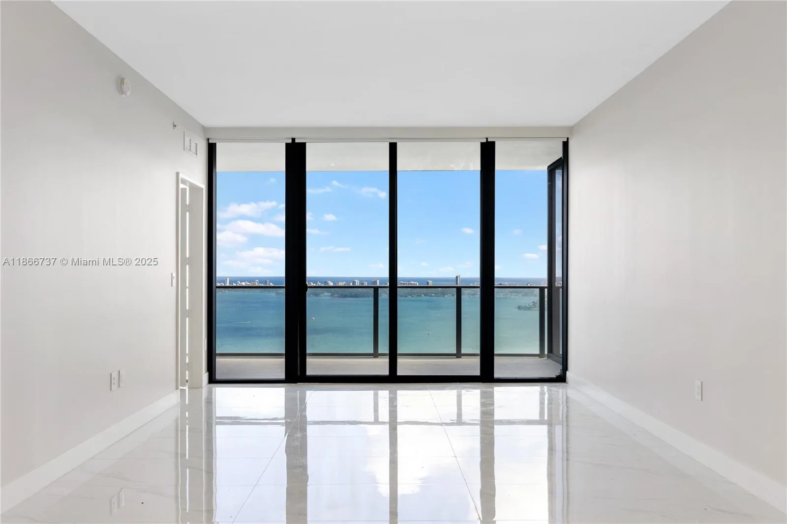700 NE 24th St # 4206, Miami, FL 33137 photo 4