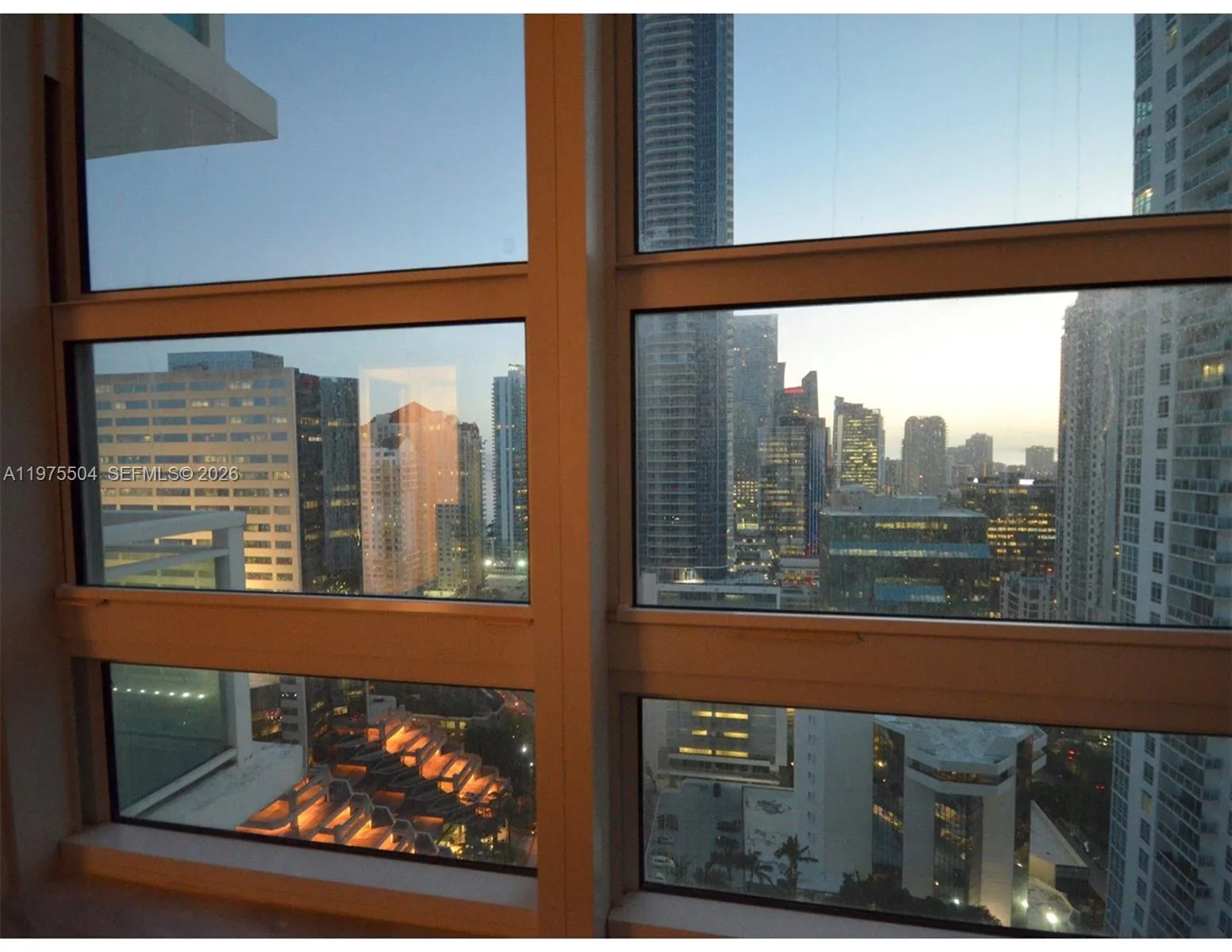 950 Brickell Bay Dr # 3109, Miami, FL 33131 photo 8