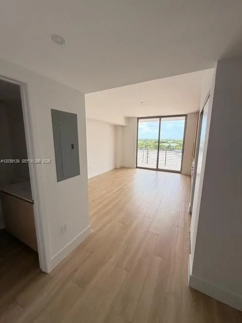 90 NE 32nd St # 823, Miami, FL 33137 photo 4