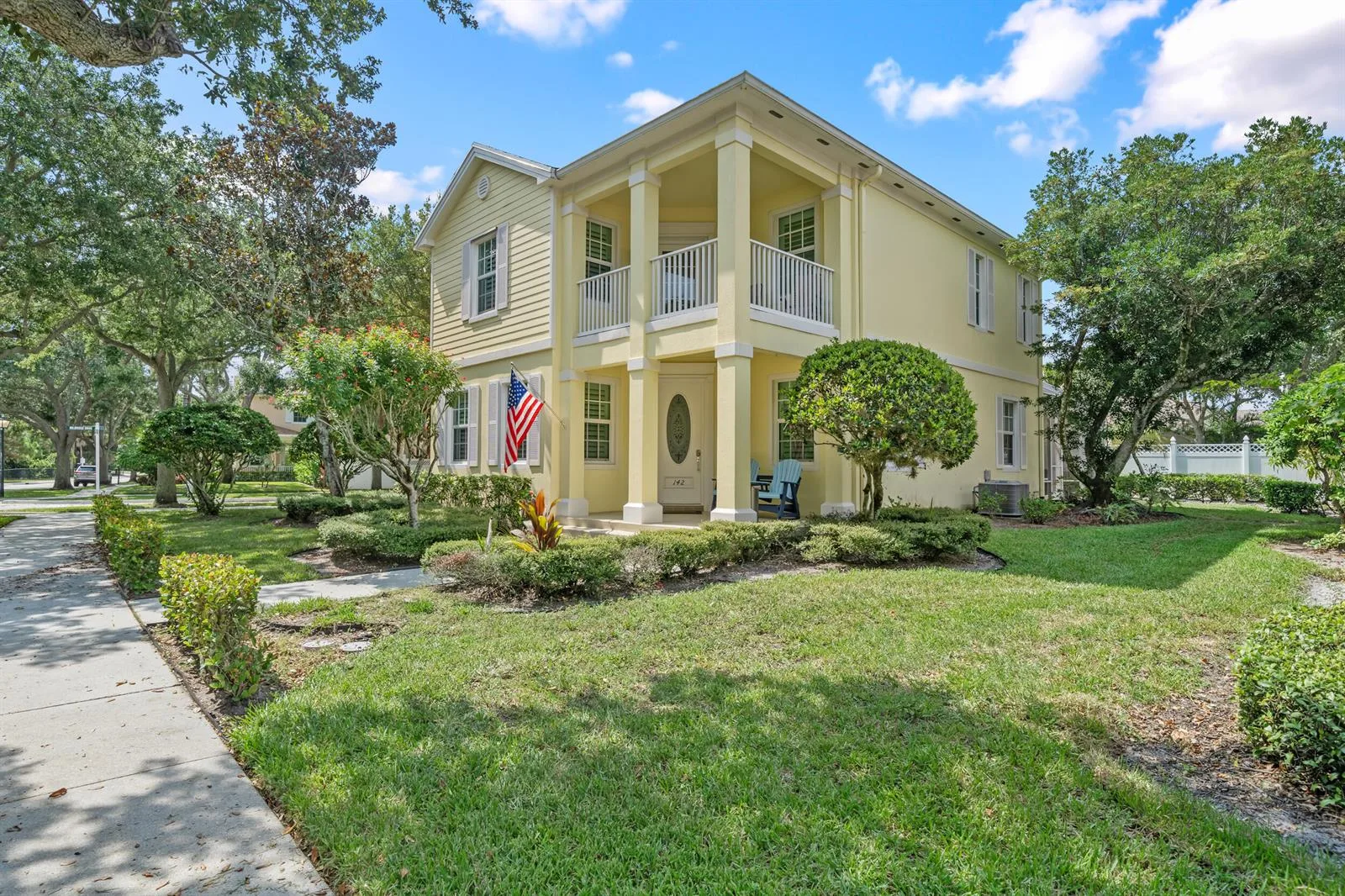 142 Newcastle Drive, Jupiter, FL 33458 photo 2