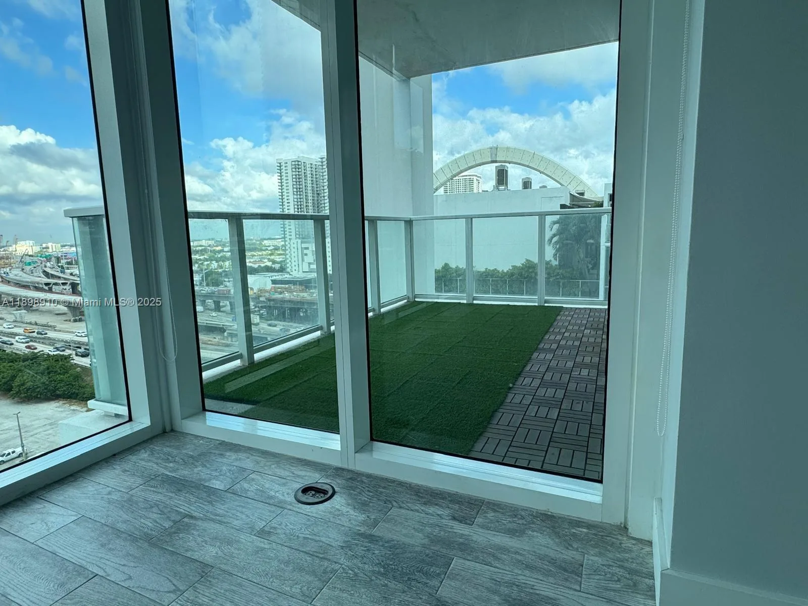 1040 Biscayne Blvd # 1106, Miami, FL 33132 photo 12