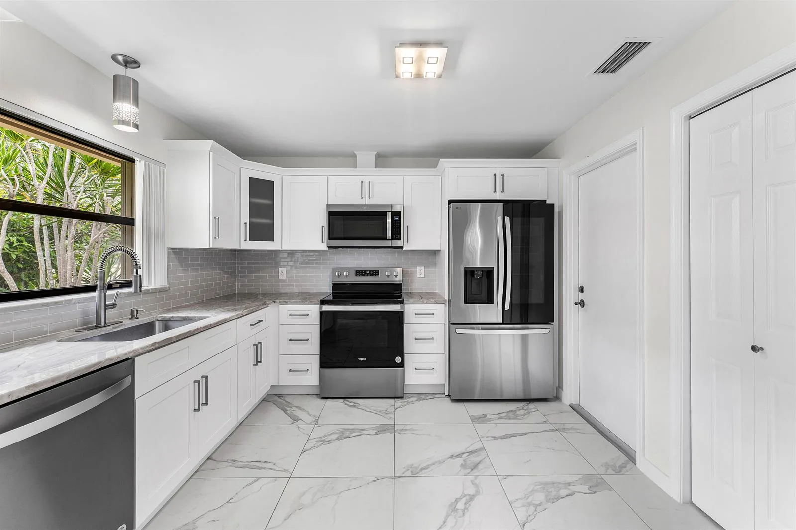 4670 Laurel Tree Road # A, Boynton Beach, FL 33436 photo 5