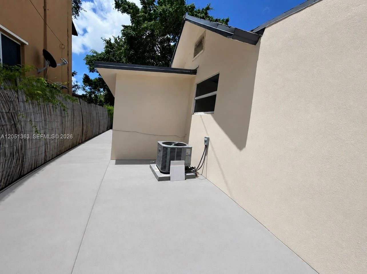1872 NW 1st St # 3, Miami, FL 33125 photo 8