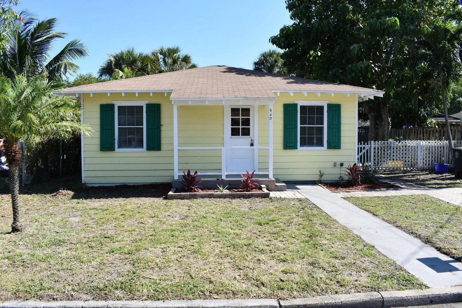 940 BIGNONIA Road, West Palm Beach, FL 33405