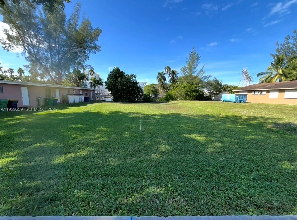 157 NW 14th Way, Dania Beach, FL 33004 photo 2