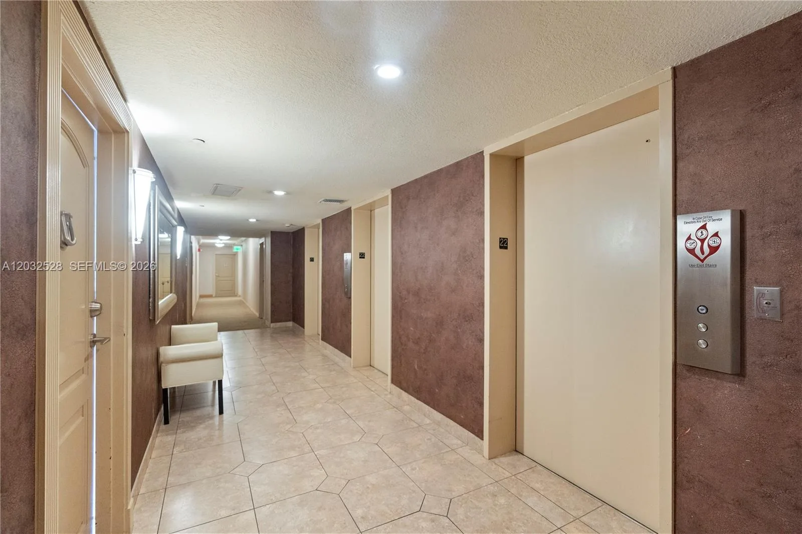 3675 N Country Club Dr # 1406, Aventura, FL 33180 photo 3