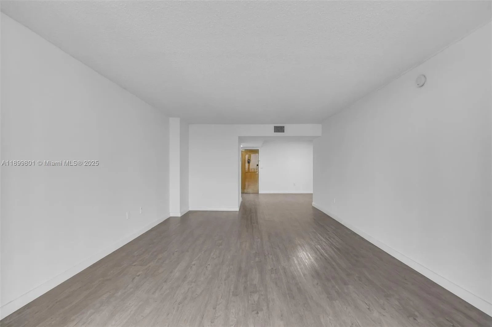 2333 Brickell Ave # PH208, Miami, FL 33129 photo 8