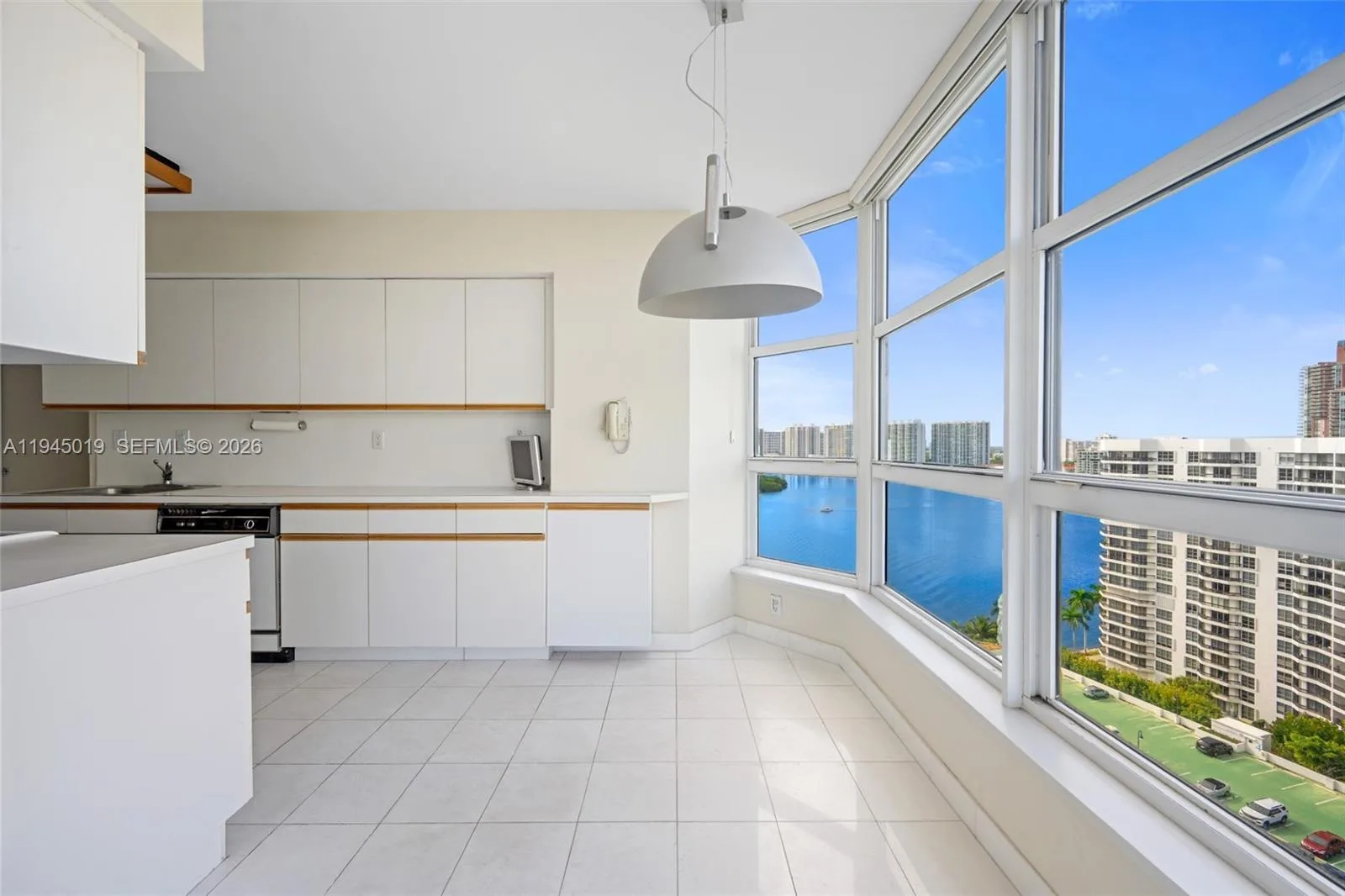 19101 NE 36th Ct # 2006, Aventura, FL 33180 photo 10
