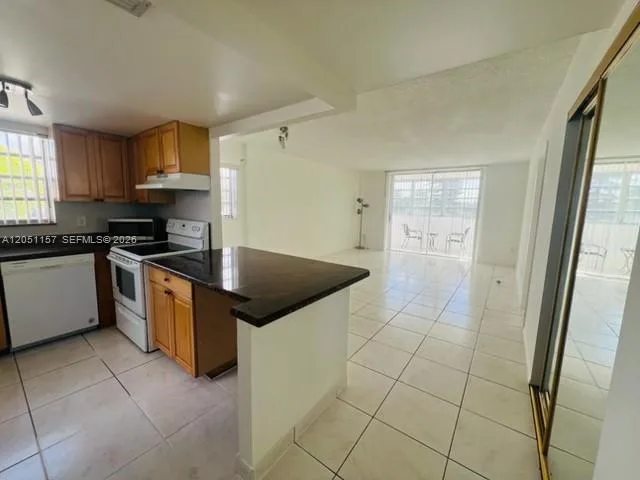 16410 Miami Dr # 209, North Miami Beach, FL 33162
