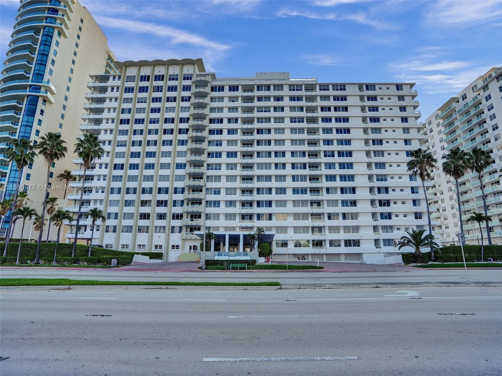 5005 Collins Ave # 725, Miami Beach, FL 33140