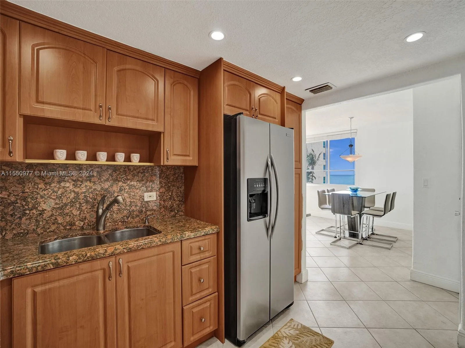 5005 Collins Ave # 725, Miami Beach, FL 33140 photo 9