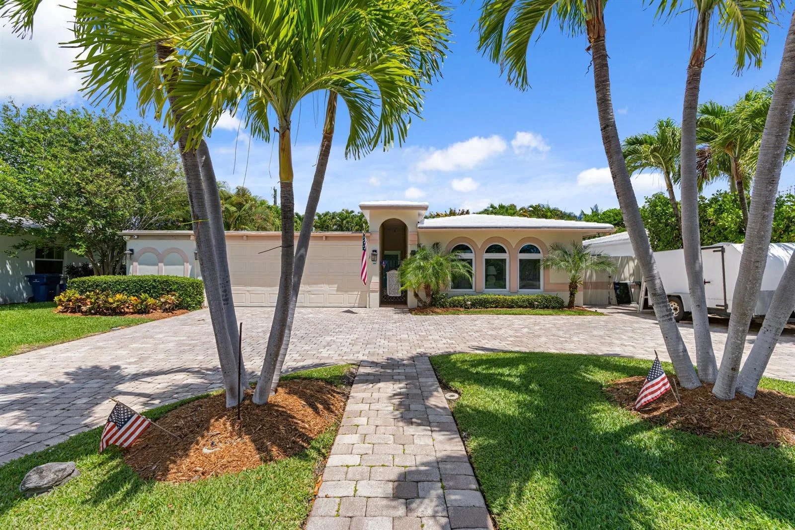 1166 Beach Road, Singer Island, FL 33404