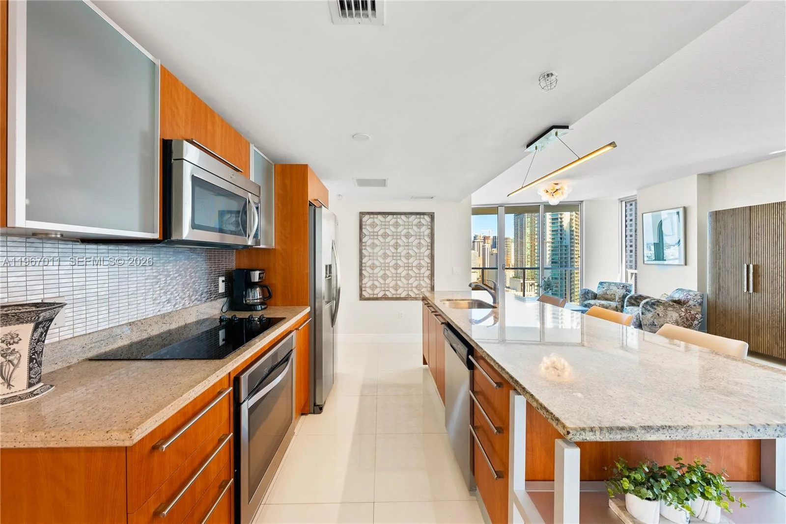 185 SW 7th St # 2611, Miami, FL 33130 photo 10