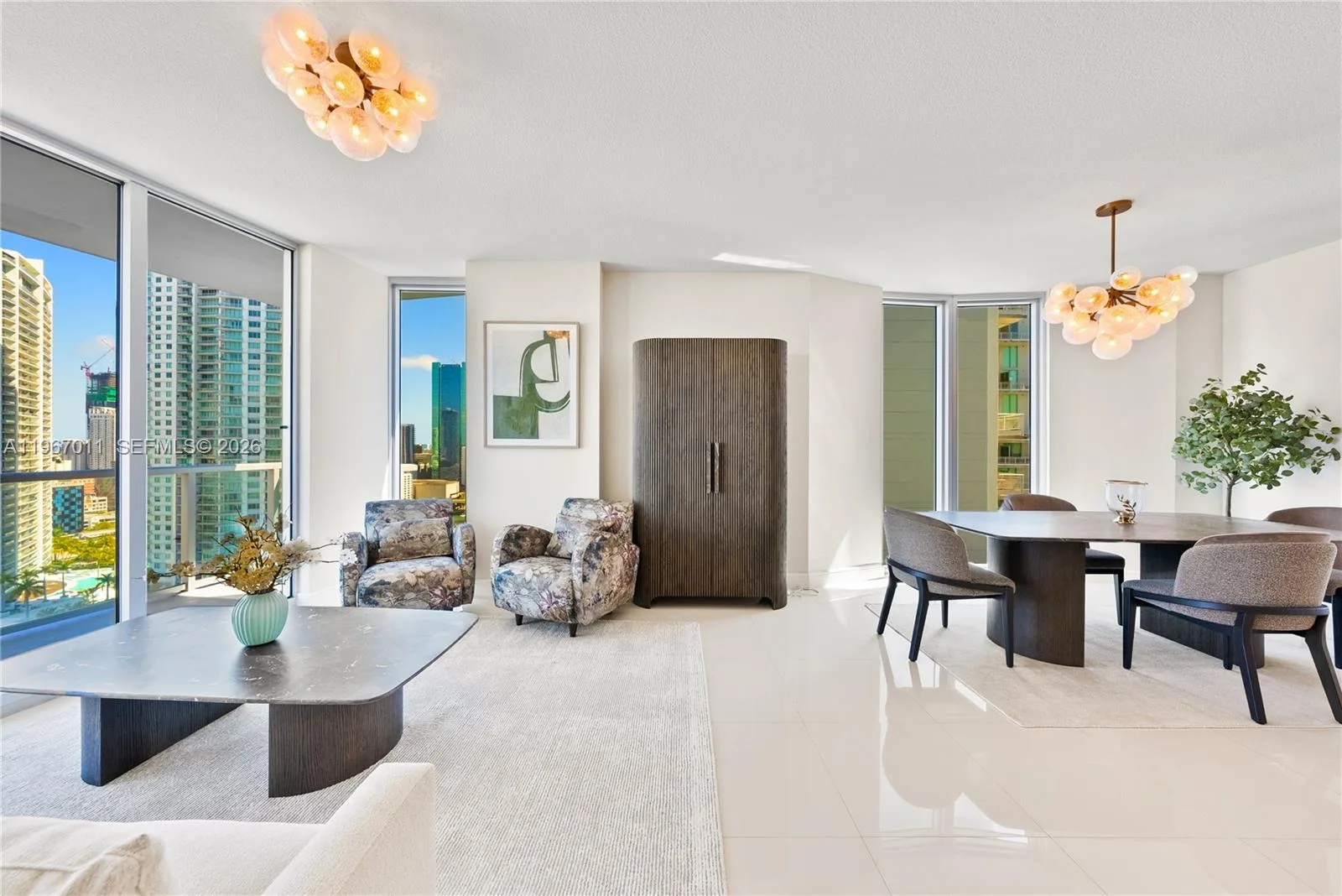 185 SW 7th St # 2611, Miami, FL 33130 photo 7