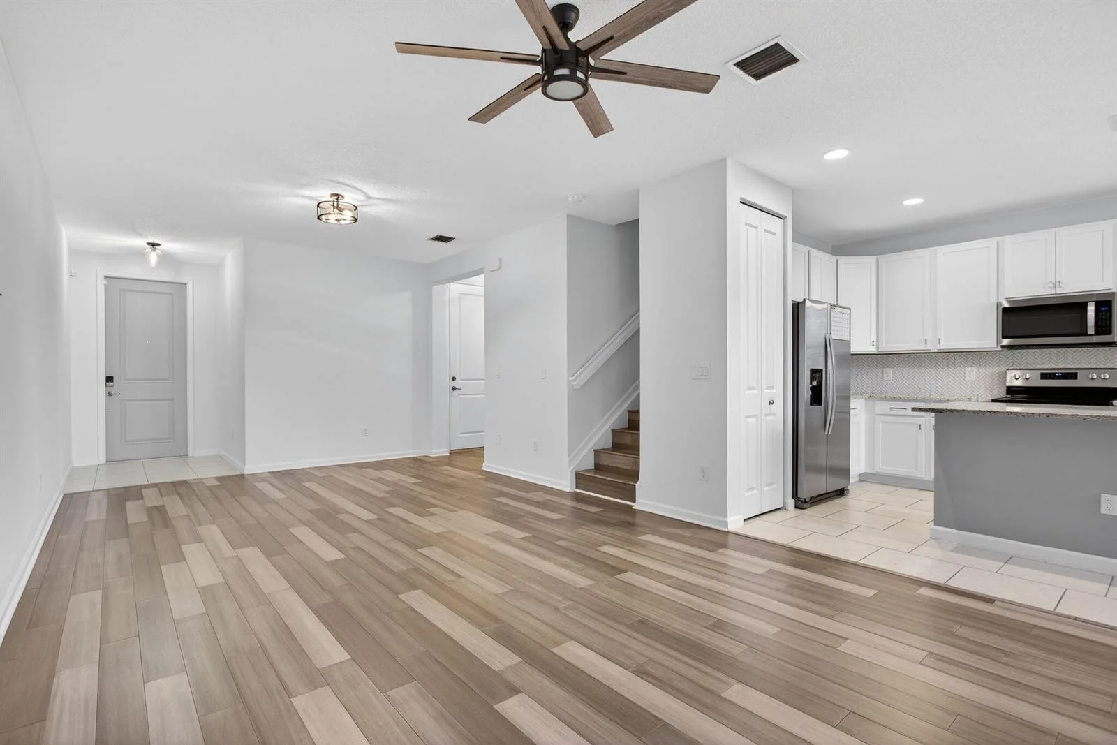 325 NW 33rd Lane, Pompano Beach, FL 33069 photo 9