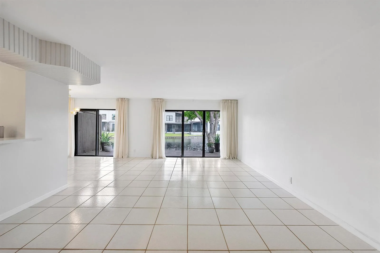 9717 N New River Canal Road # 409, Plantation, FL 33324 photo 5