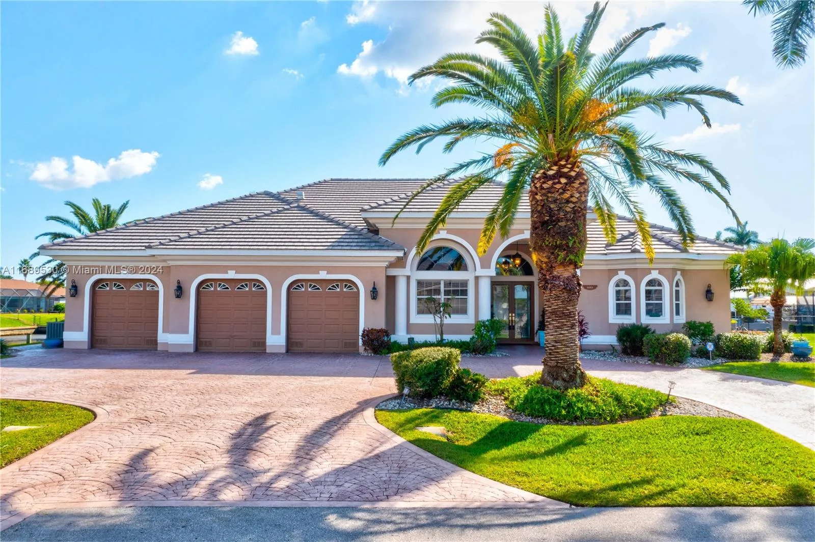 5343 SW 8th Pl., Cape Coral, FL 33914 photo 2