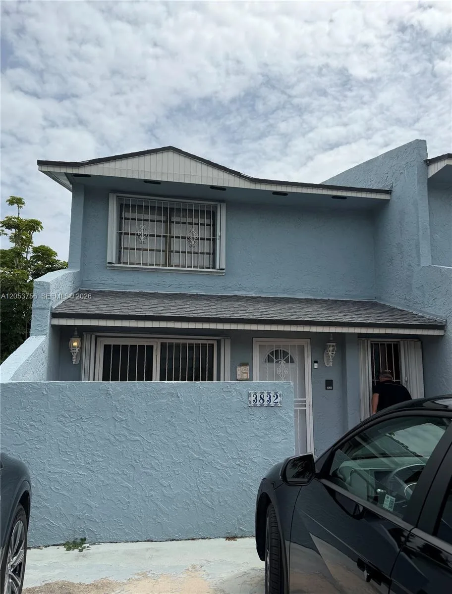 3832 SW 107th Ave # 1-3, Miami, FL 33165