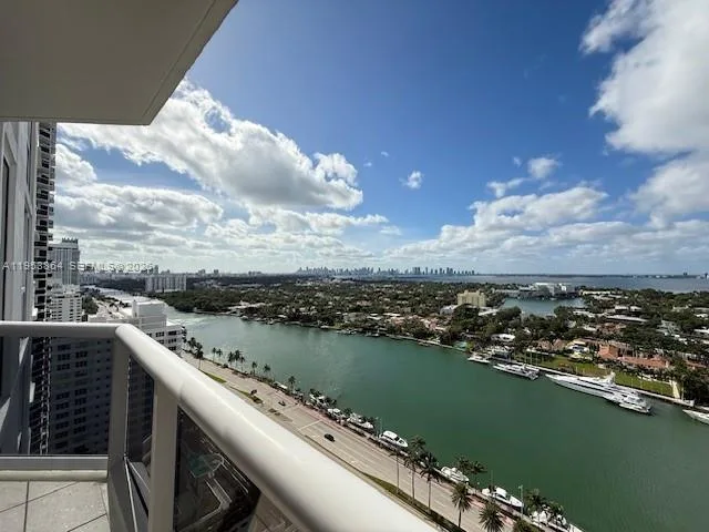 4779 Collins Ave # 2506, Miami Beach, FL 33140 photo 2