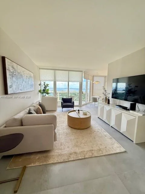 4779 Collins Ave # 2506, Miami Beach, FL 33140 photo 8