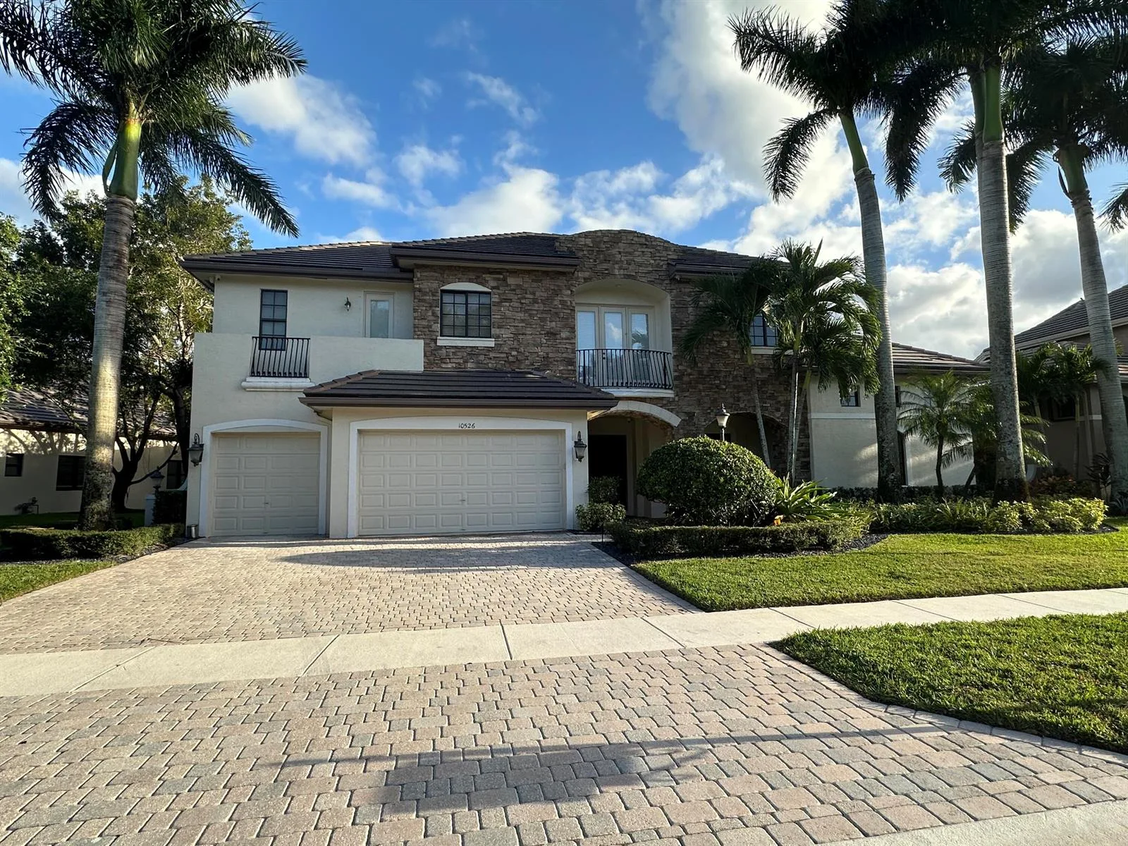 10526 Versailles Boulevard, Wellington, FL 33449