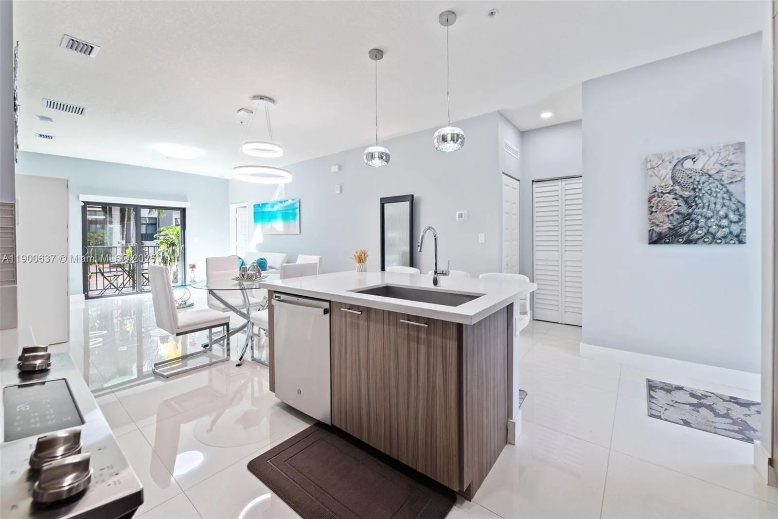 8363 NW 41st St # A-103, Doral, FL 33166 photo 5