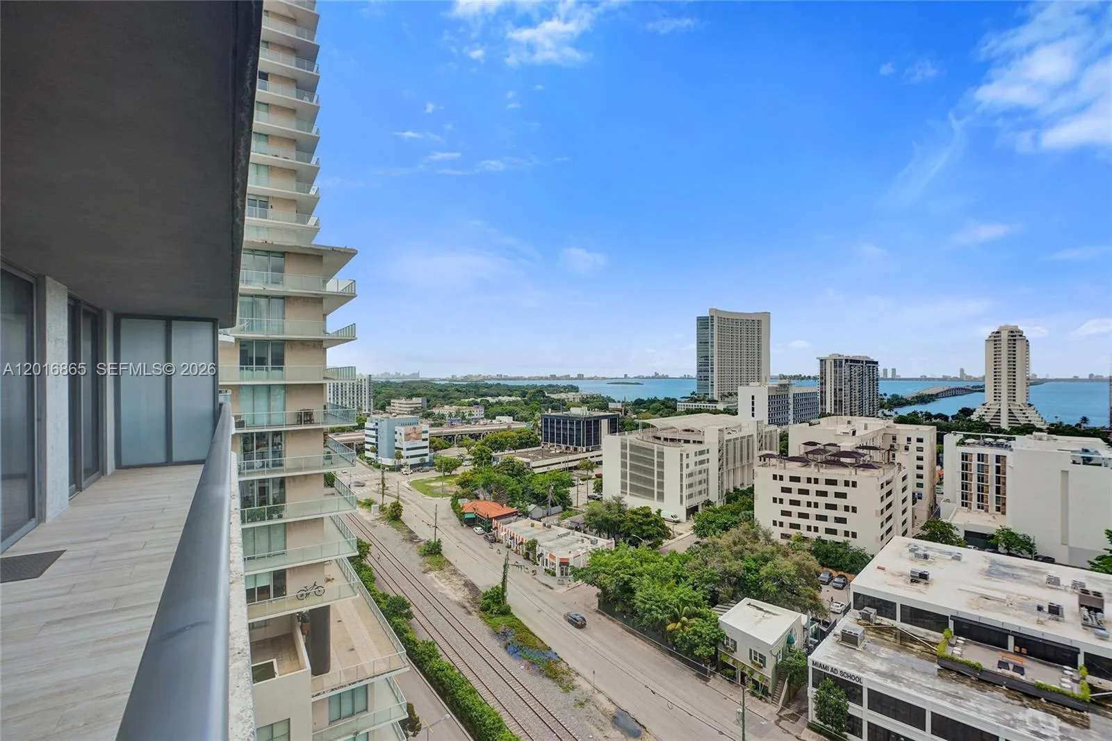 121 NE 34th St # 1406A, Miami, FL 33137 photo 3