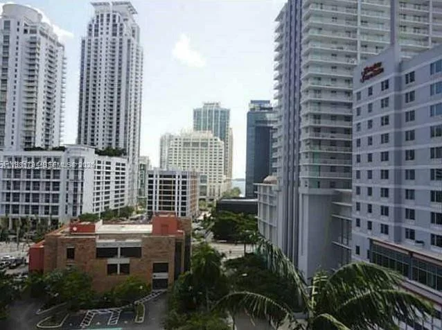 79 SW 12th St # 1106-S, Miami, FL 33130