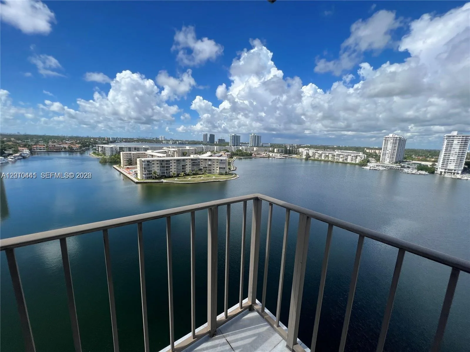 18151 NE 31st Ct # 1417, Aventura, FL 33160 photo 9