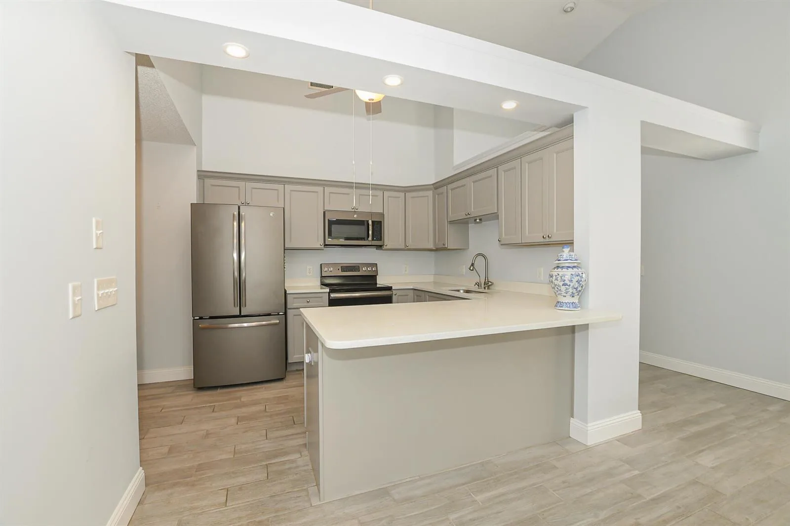 2640 SE Tropical East Circle, Port St. Lucie, FL 34952