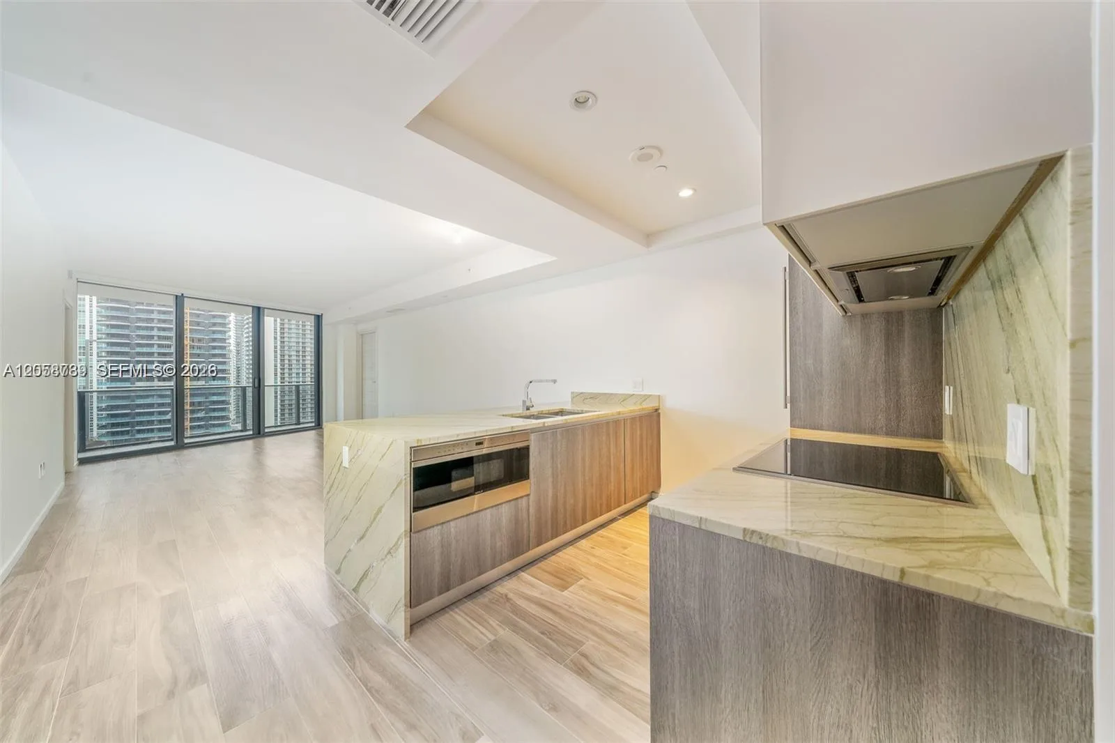 801 S Miami Ave # 2302, Miami, FL 33130 photo 2