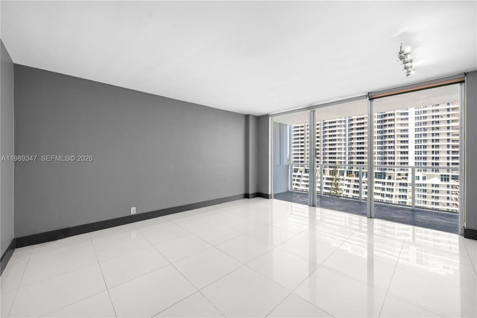 3301 NE 5th AVE # 1212, Miami, FL 33137 photo 11