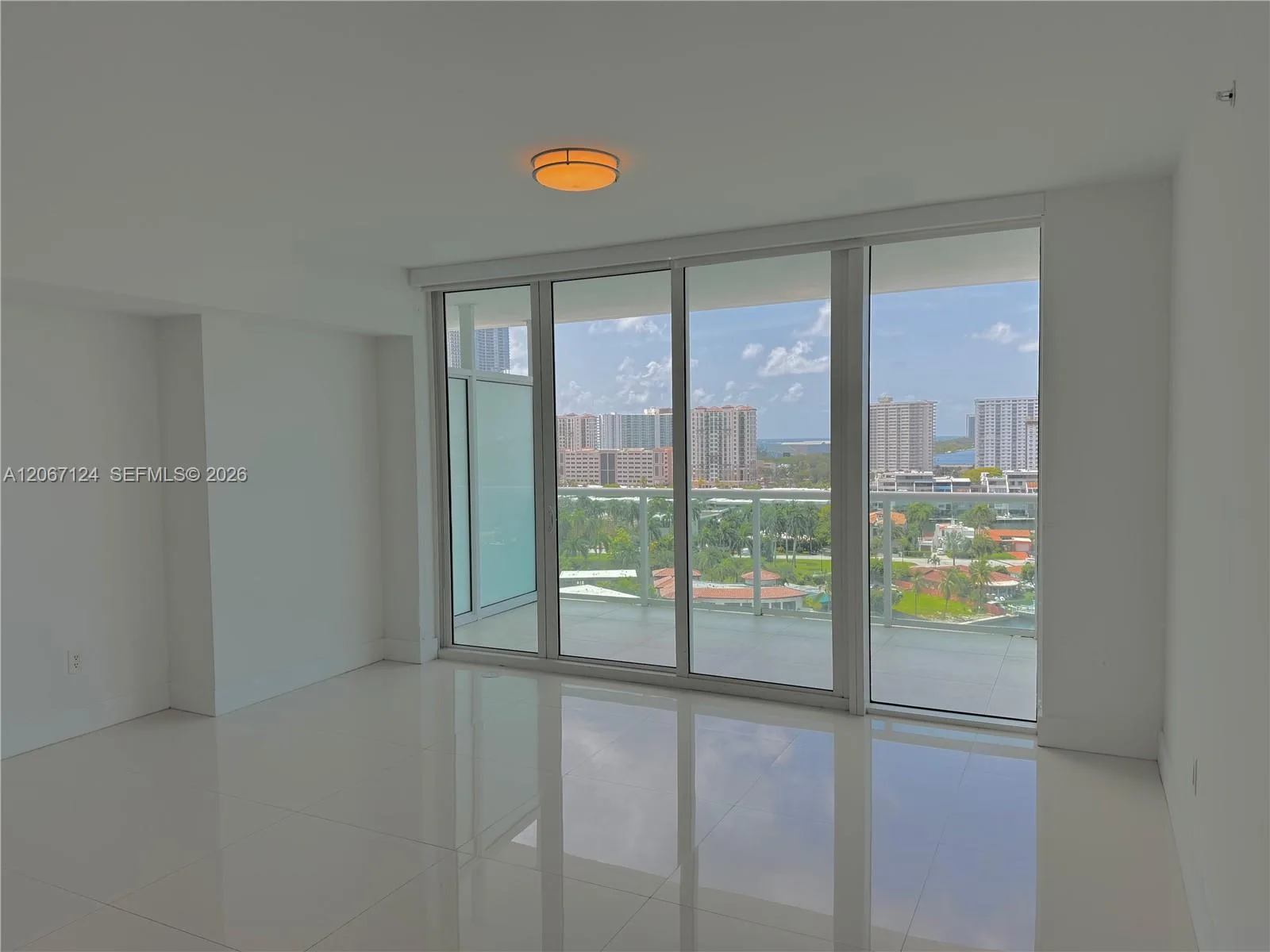 400 Sunny Isles Blvd # 1221, Sunny Isles Beach, FL 33160 photo 12