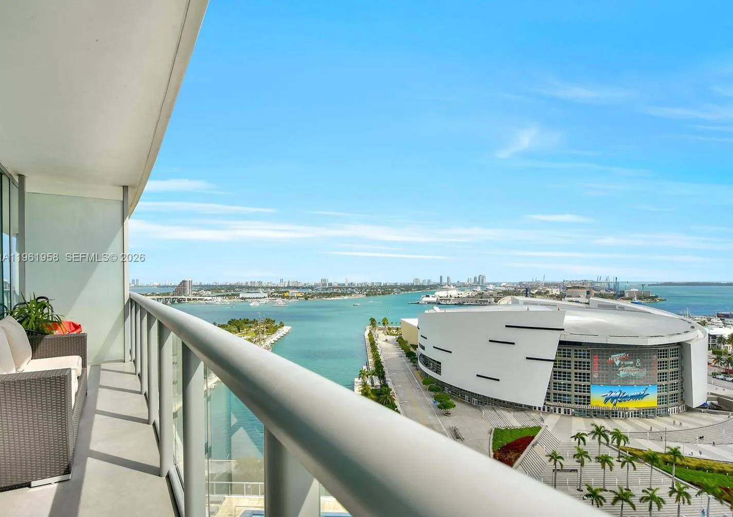 888 Biscayne Blvd # 1904, Miami, FL 33132