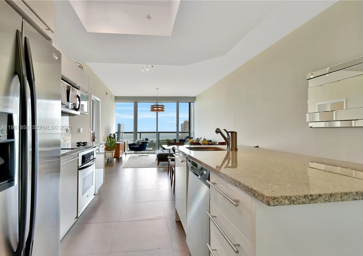 888 Biscayne Blvd # 1904, Miami, FL 33132 photo 7