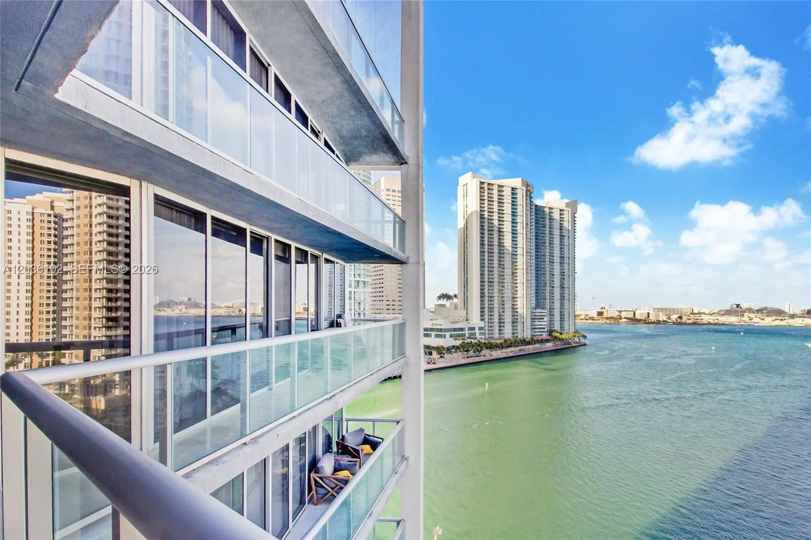 465 Brickell Ave # 1101, Miami, FL 33131 photo 3